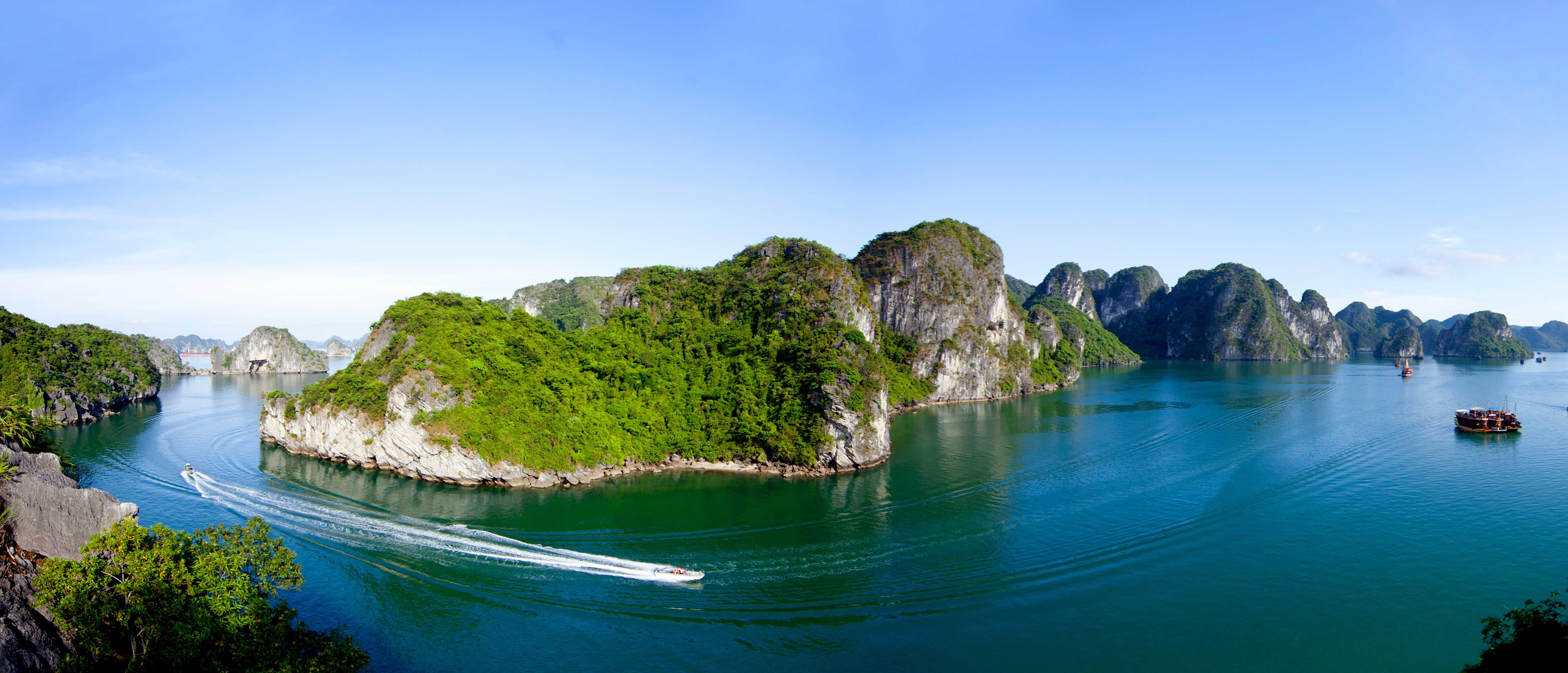 10 things to answer the question: "Why is Vietnam attractive?" - Du