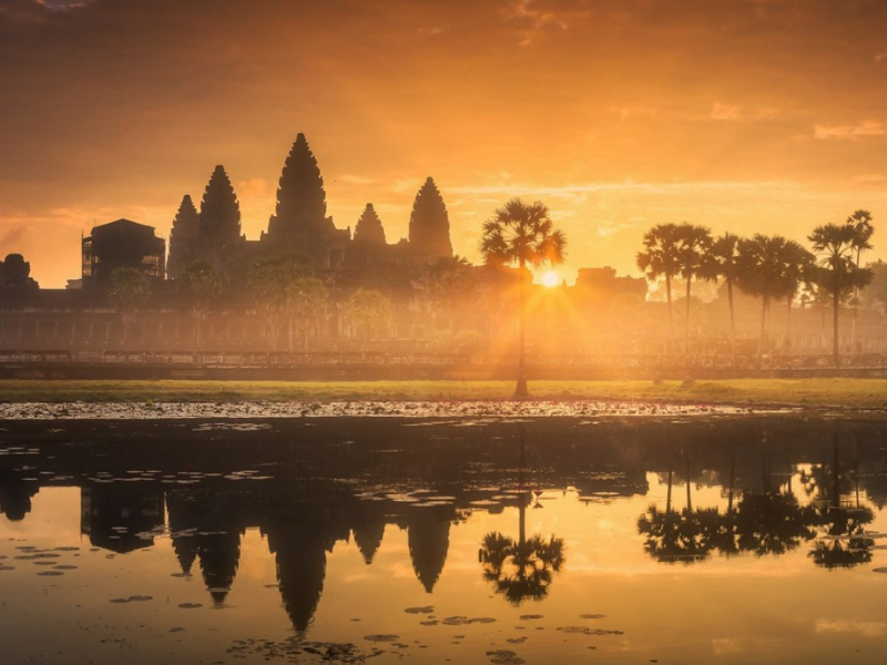 EXPLORE ANGKOR WAT