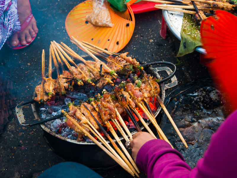 HOIAN STREET FOOD TOUR