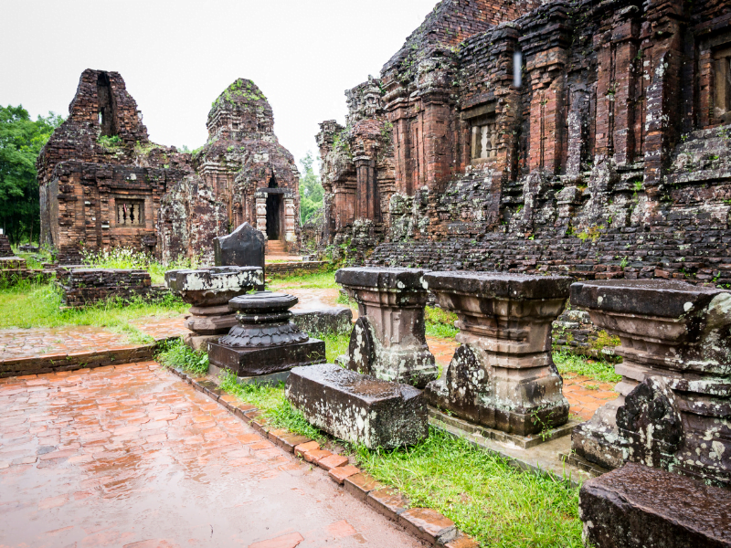MY SON SANCTUARY TOUR