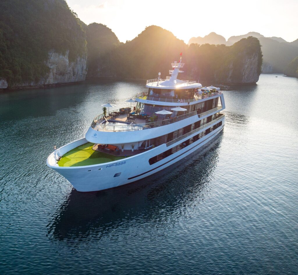 STELLAR OF THE SEAS
