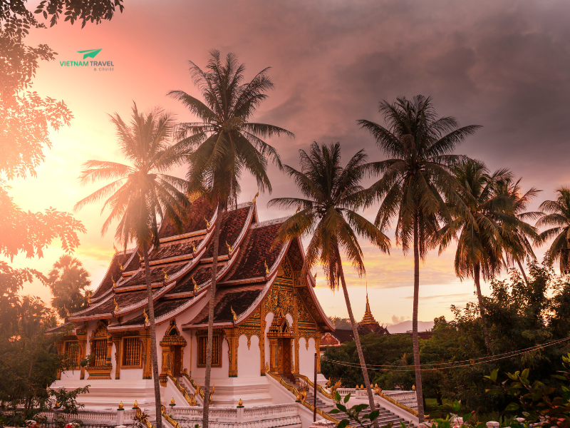 ENCHANTING LAOS